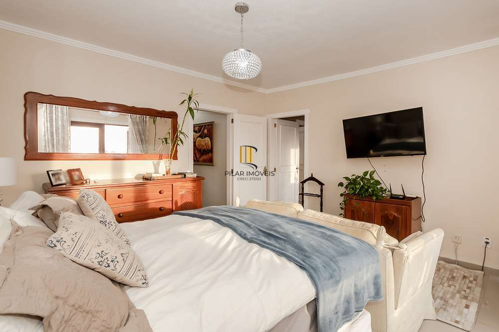 Casa 3 dormitórios no bairro Nonoai