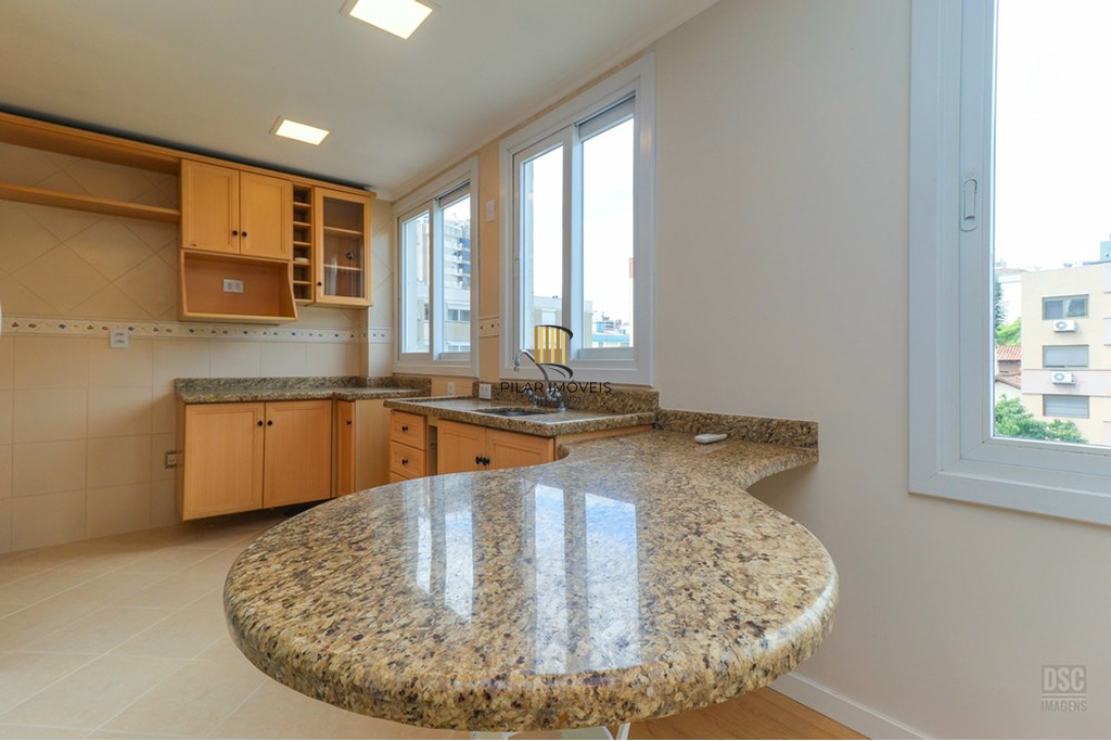 Cobertura 2 dormitórios no bairro Petrópolis