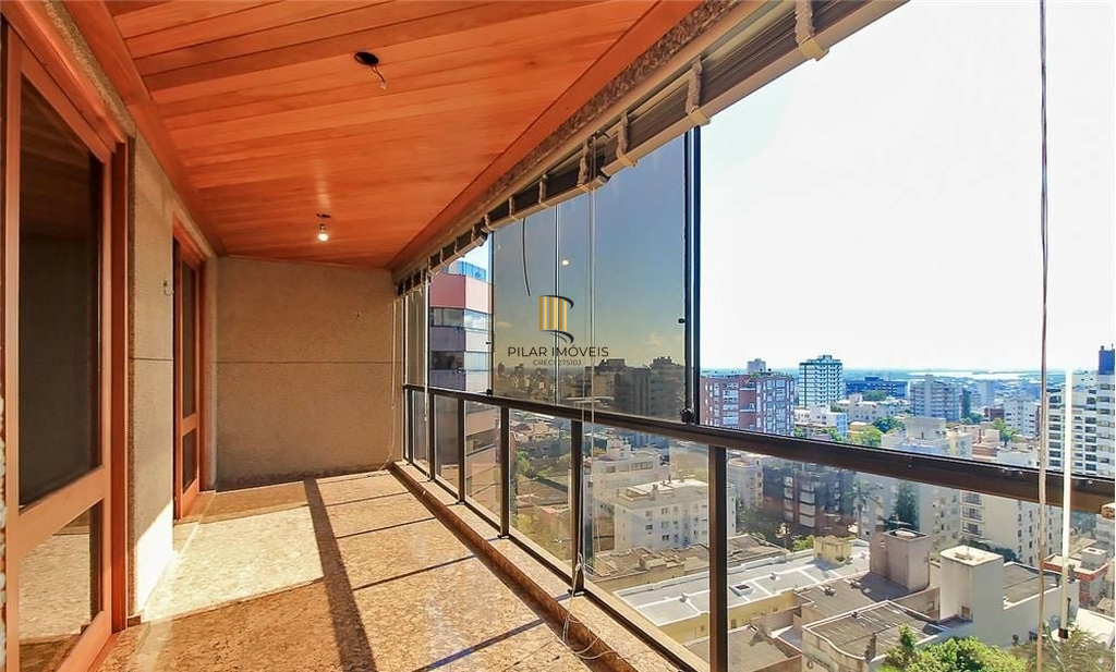 Apartamento 4 dormitórios no bairro Bela Vista