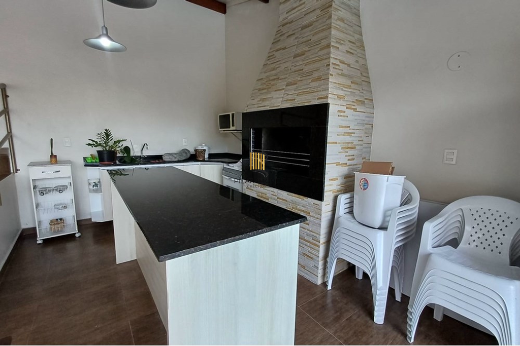 Casa 3 dormitórios no bairro Jardim do Salso