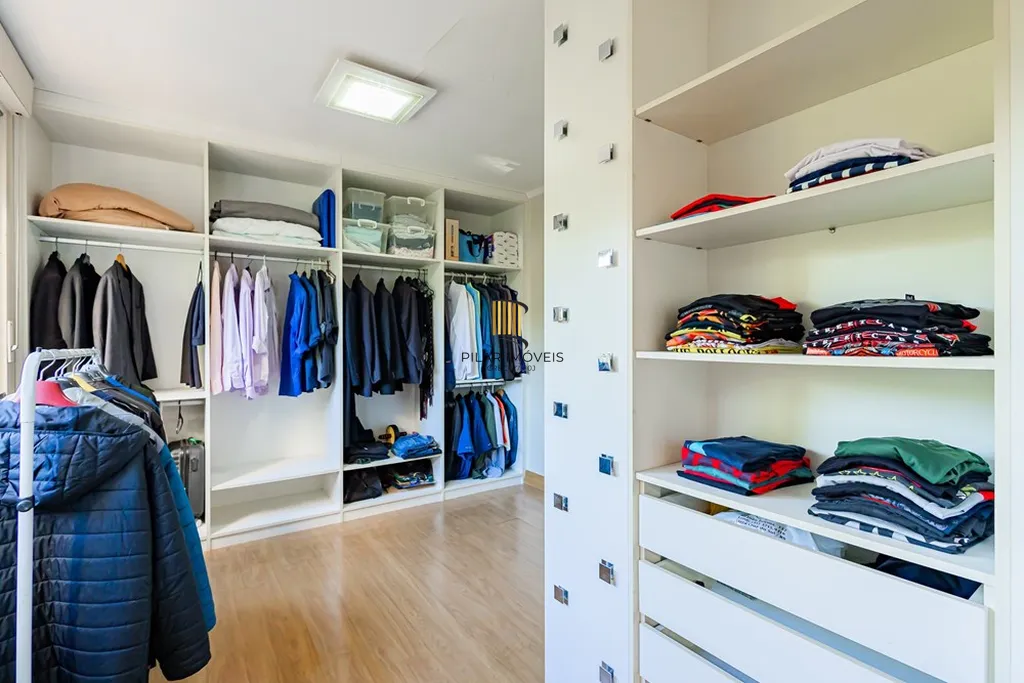 Apartamento 4 dormitórios no bairro Boa Vista