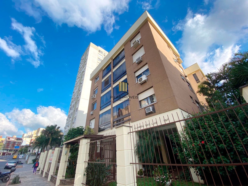 Apartamento 2 dormitórios no bairro Santana