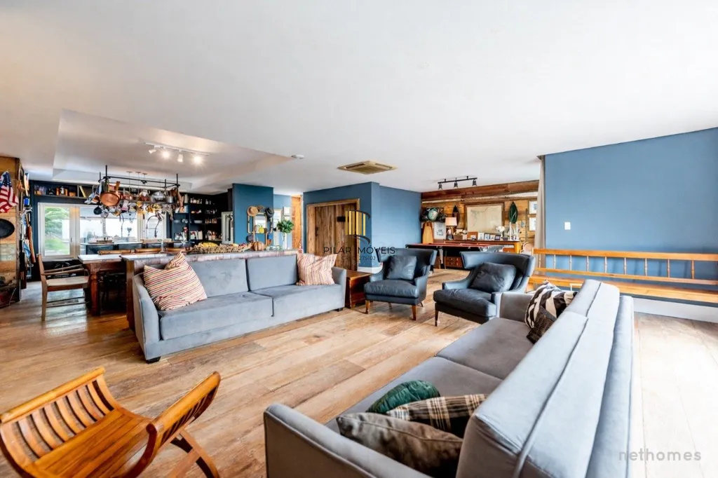 Casa 4 dormitórios no bairro Sétimo Céu