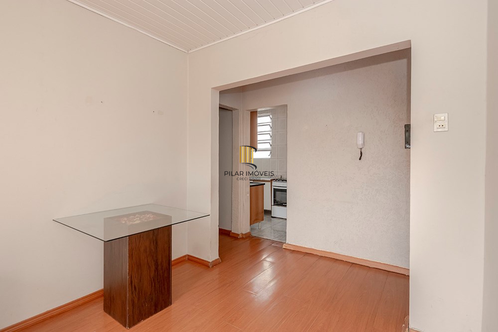 Apartamento 2 dormitórios no bairro Glória