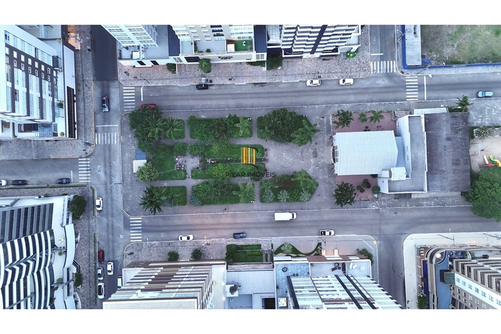 Apartamento 3 dormitórios no bairro Navegantes