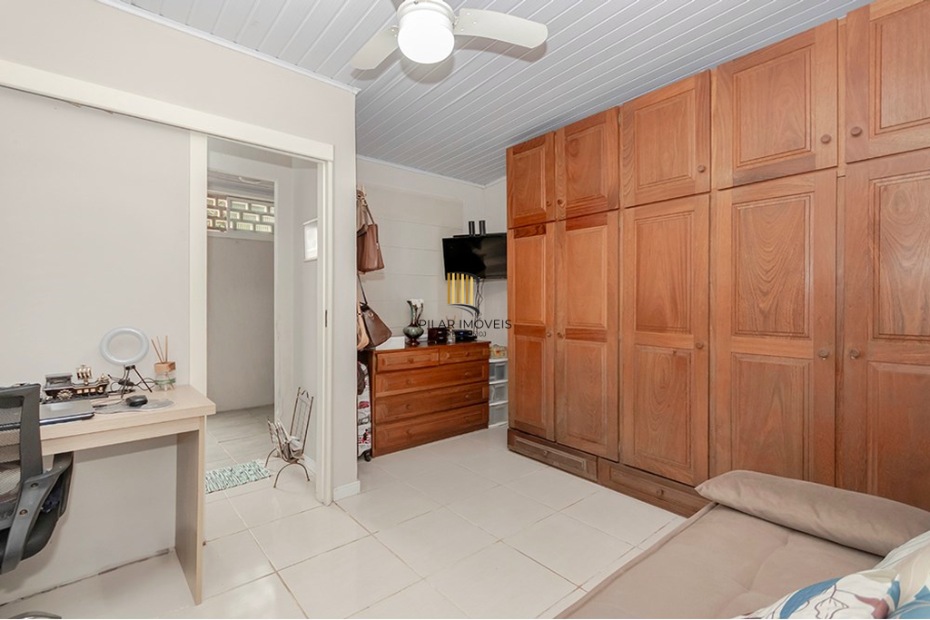 Apartamento 3 dormitórios no bairro Menino Deus