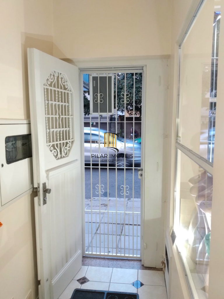 Casa 4 dormitórios no bairro Farroupilha