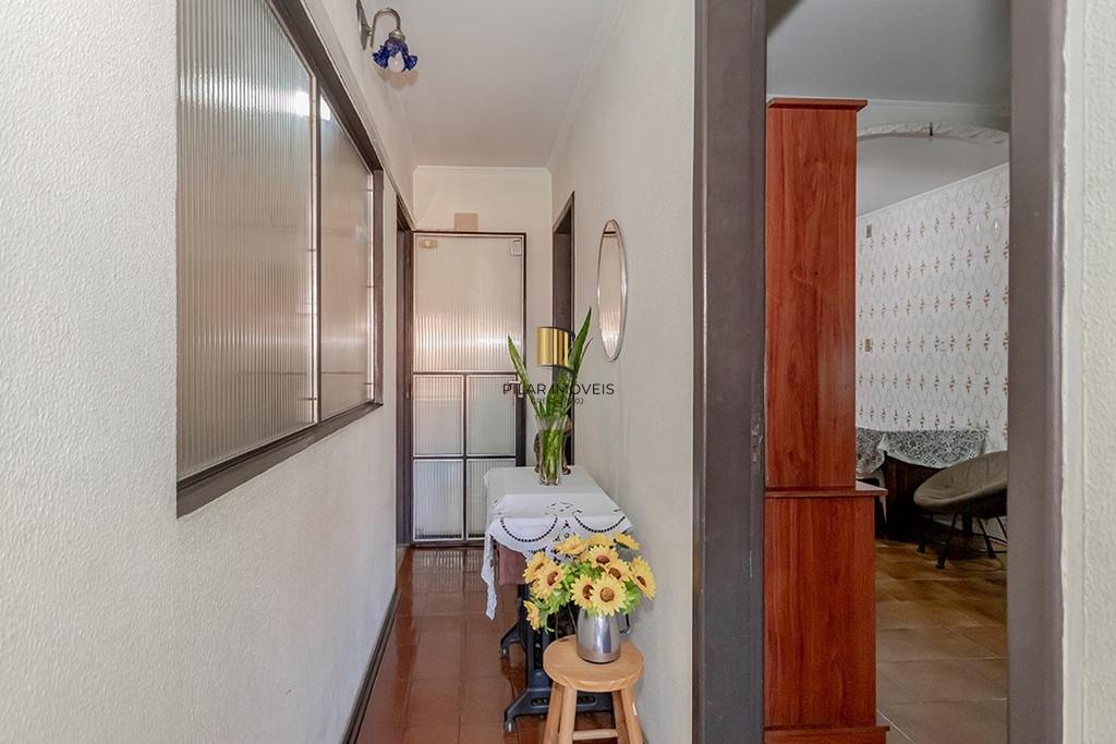 Casa 6 dormitórios no bairro São Sebastião