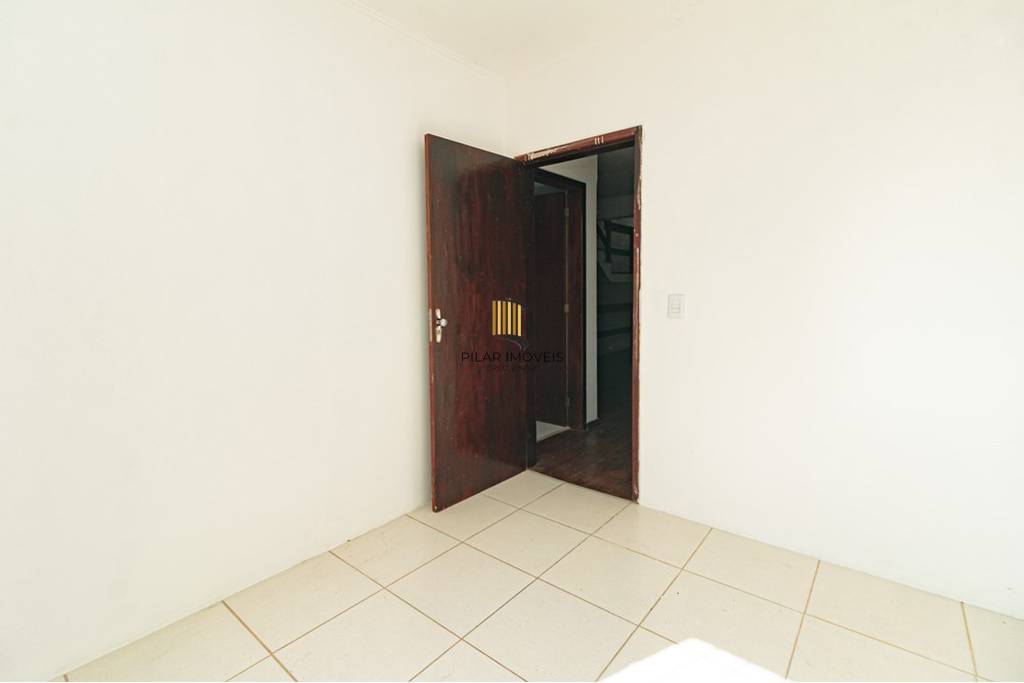 Casa 4 dormitórios no bairro Teresópolis