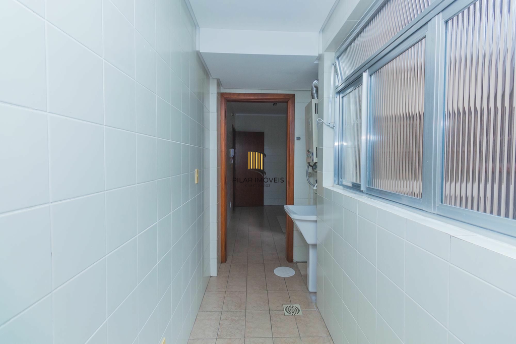 Apartamento 2 dormitórios no bairro Bom Fim