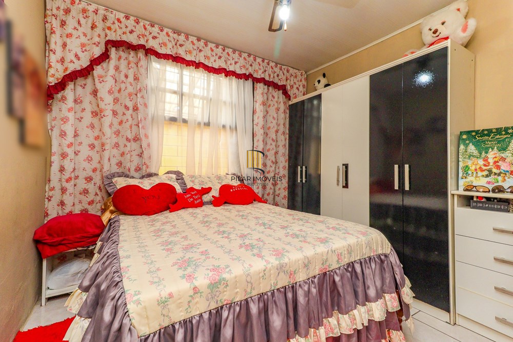 Casa 3 dormitórios no bairro Rubem Berta