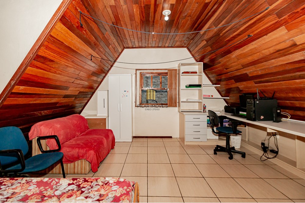 Casa de Condomínio 3 dormitórios no bairro Glória