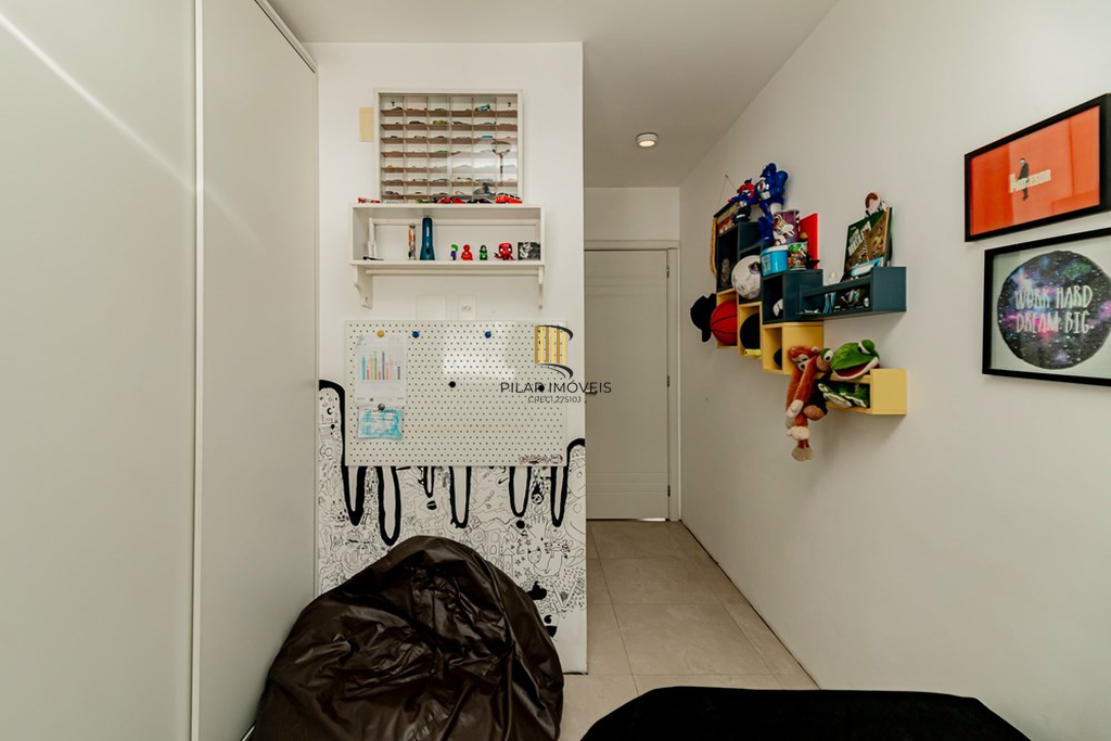 Casa 3 dormitórios no bairro Jardim Carvalho