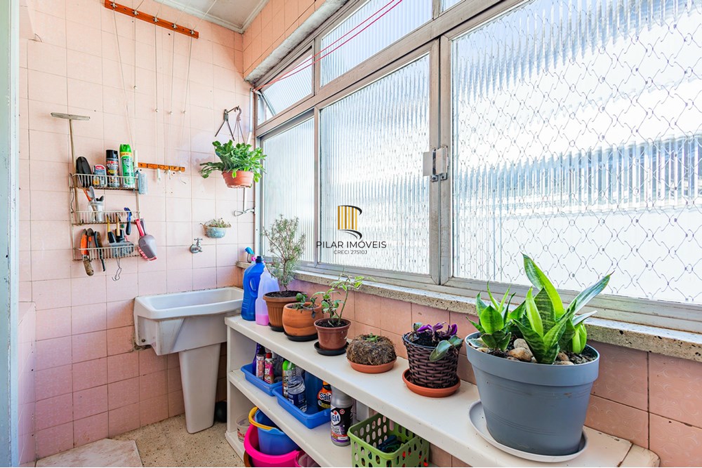 Apartamento 2 dormitórios no bairro Santana