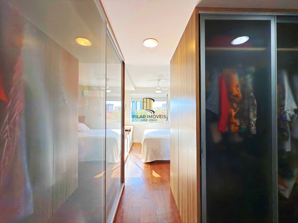 Casa de Condomínio 3 dormitórios no bairro Jardim Carvalho