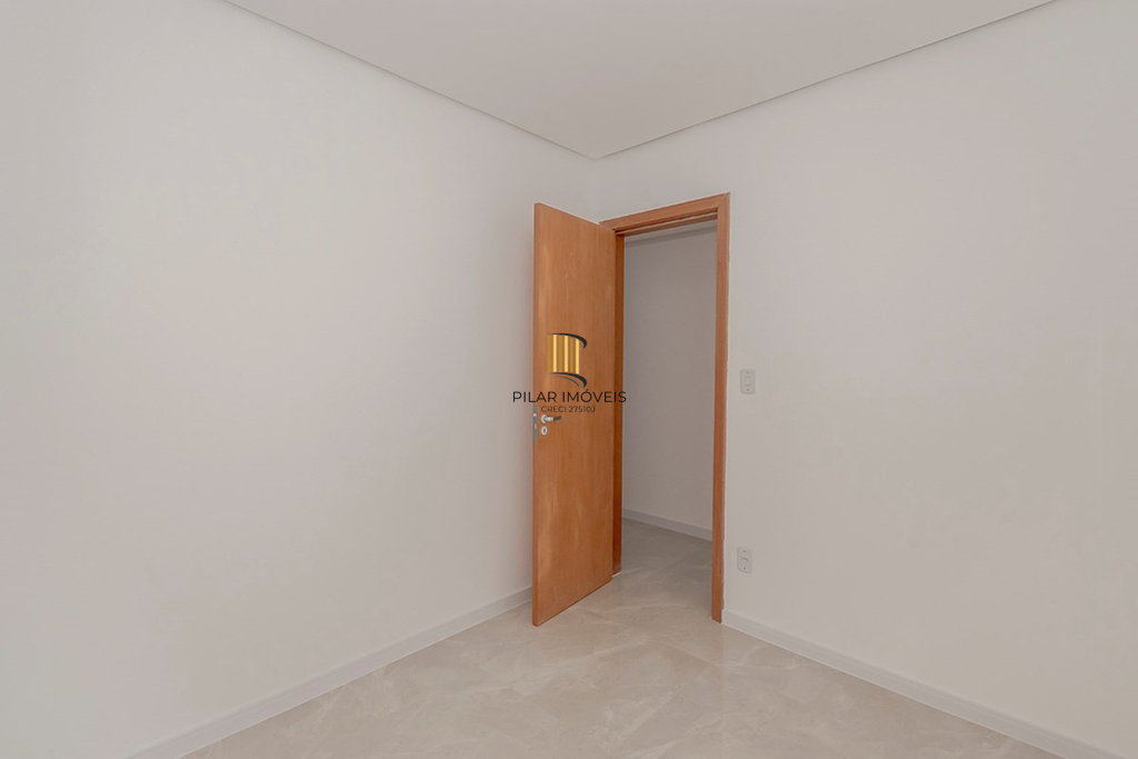 Apartamento 2 dormitórios no bairro Chácara das Pedras