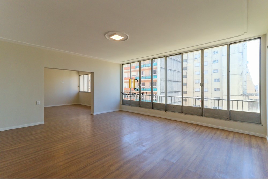 Apartamento 3 dormitórios no bairro Centro Histórico