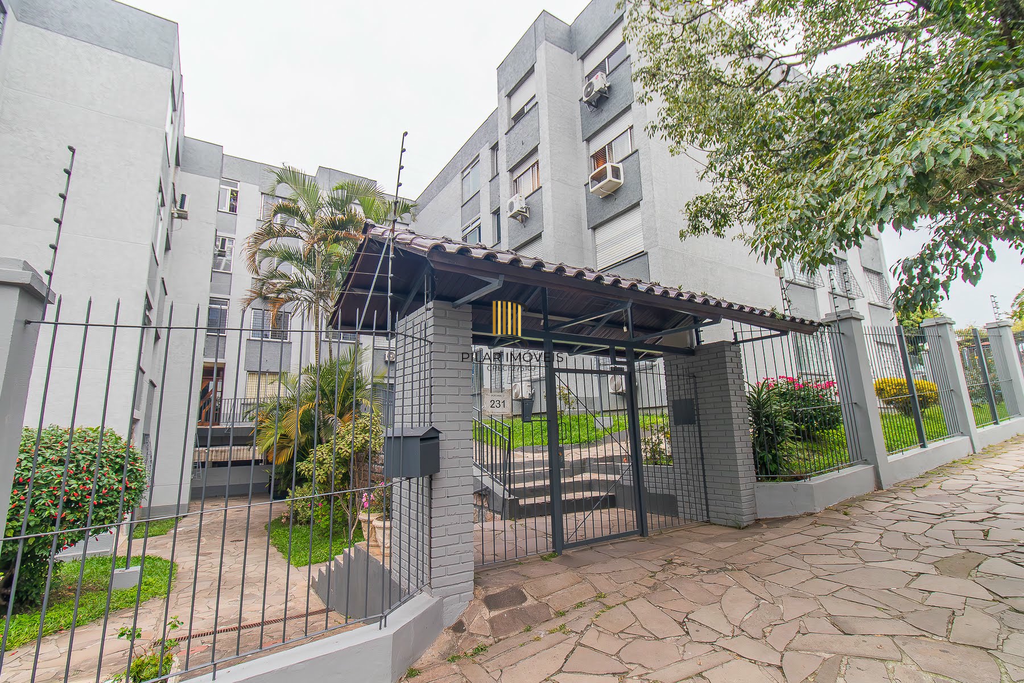 Apartamento 2 dormitórios no bairro Vila Ipiranga