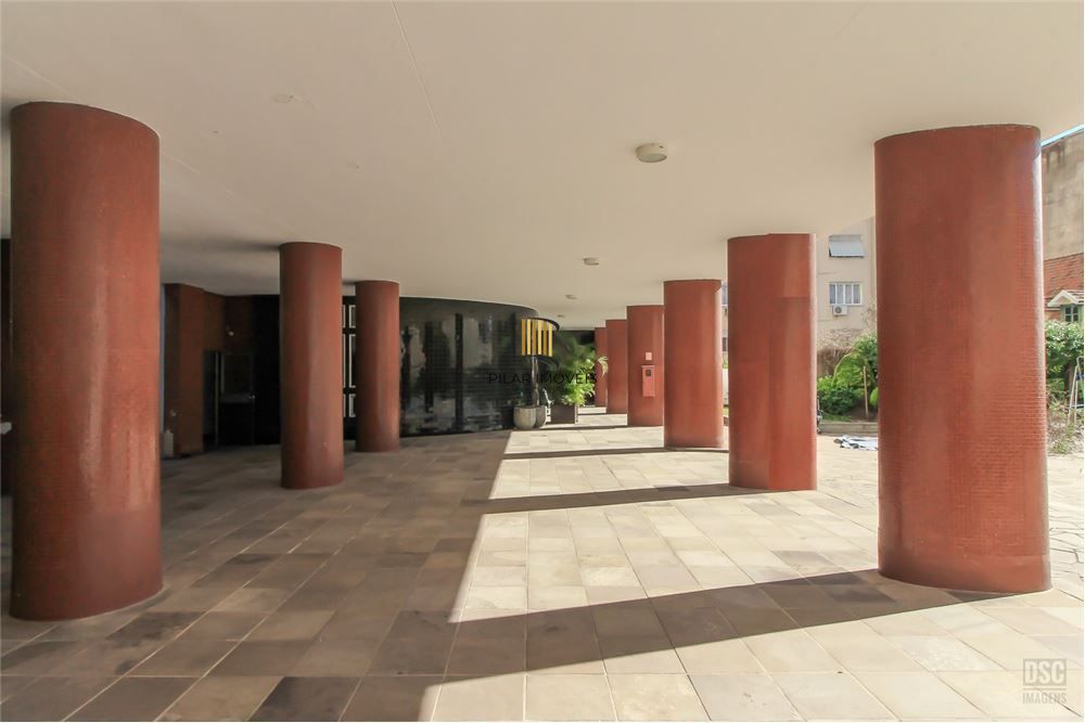 Apartamento 4 dormitórios no bairro Centro Histórico