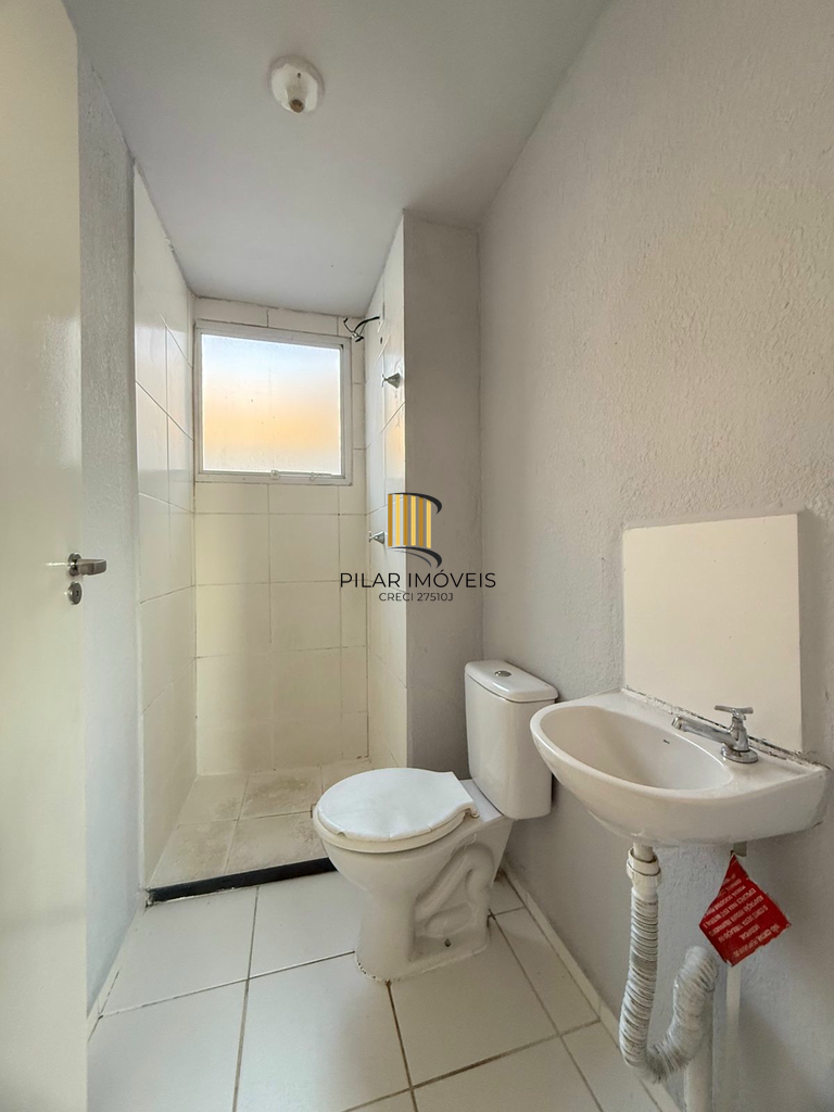 Apartamento 2 dormitórios no bairro Rubem Berta