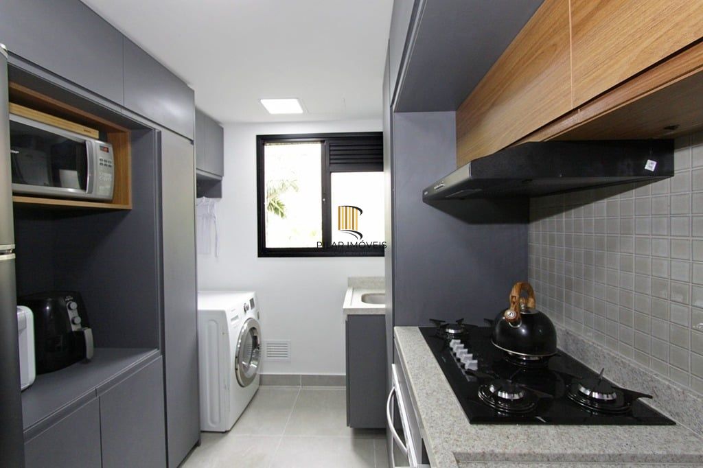 Apartamento 3 dormitórios no bairro Menino Deus