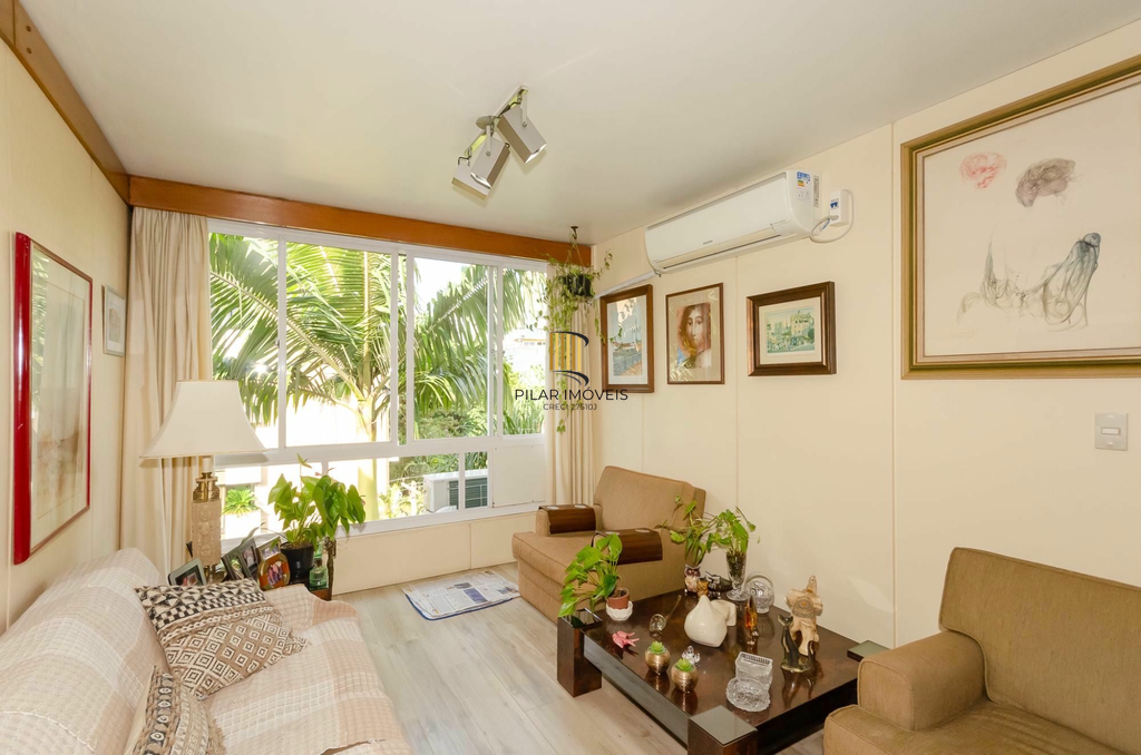 Cobertura 3 dormitórios no bairro Petrópolis