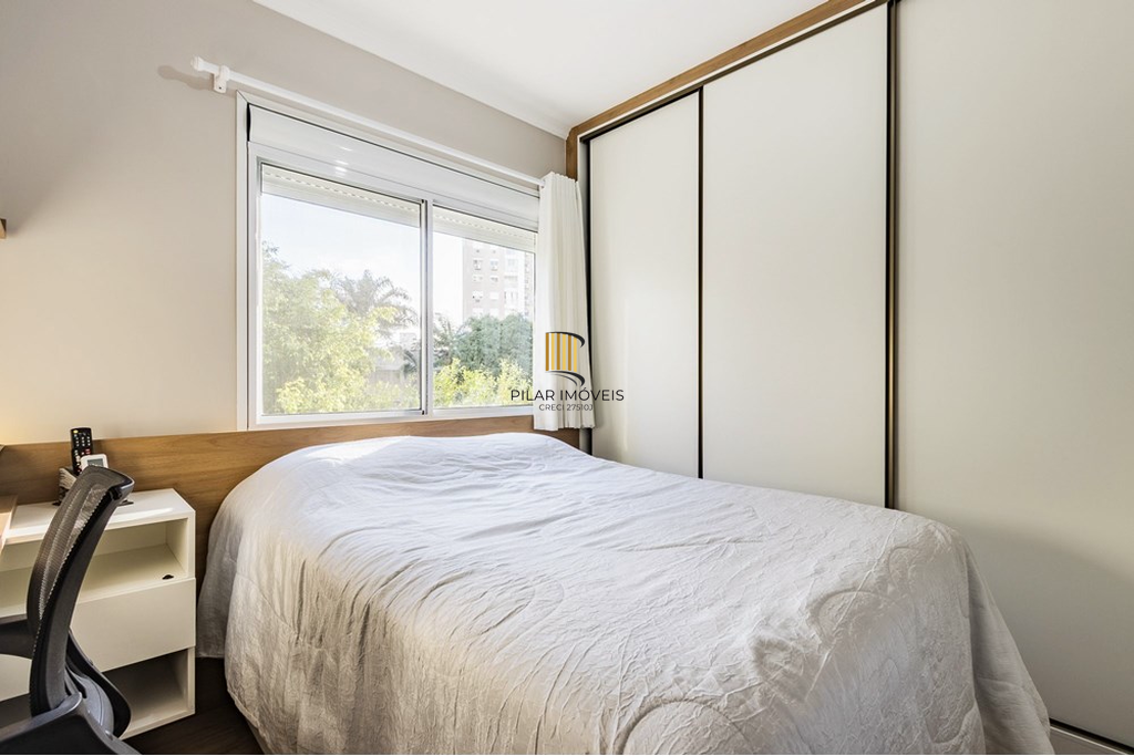 Apartamento 3 dormitórios no bairro Vila Ipiranga