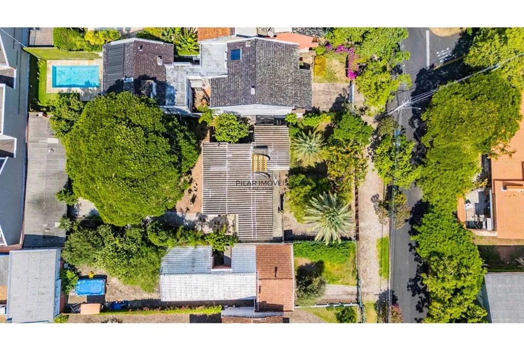 Casa 5 dormitórios no bairro Cristal