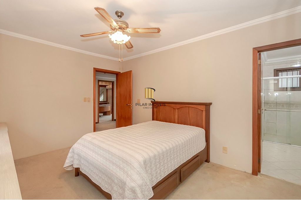 Casa 4 dormitórios no bairro Boa Vista