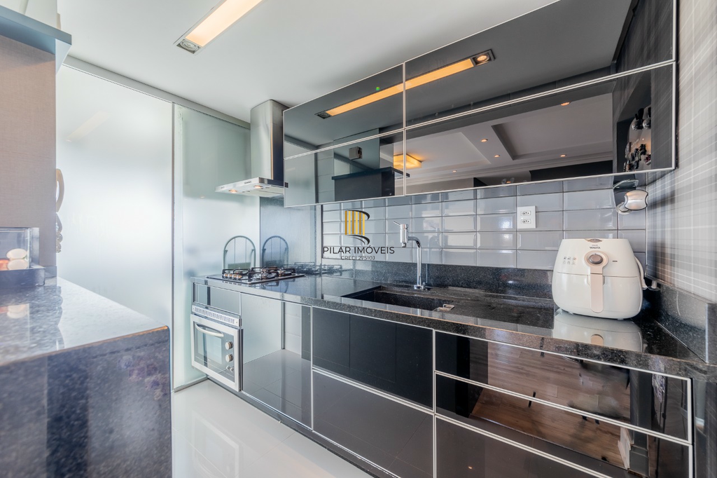 Apartamento 2 dormitórios no bairro Passo da Areia