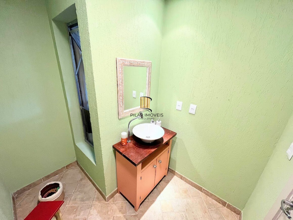 Casa de Condomínio 3 dormitórios no bairro Vila Nova