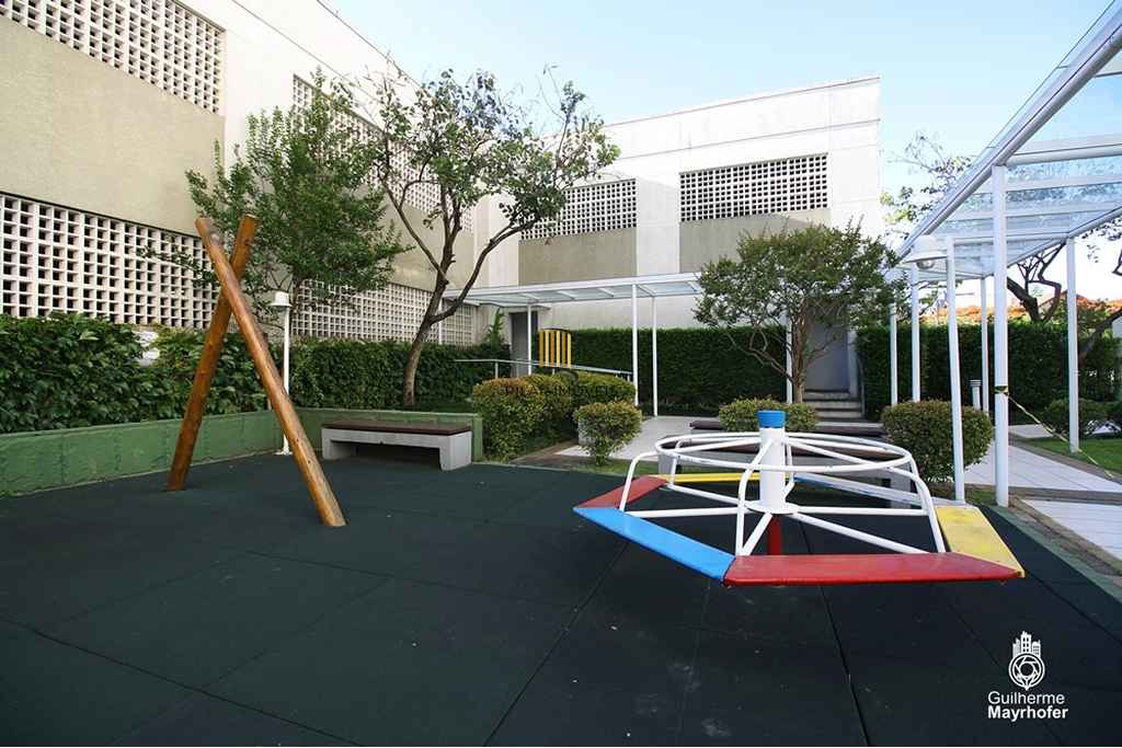Apartamento 3 dormitórios no bairro Jardim Lindóia