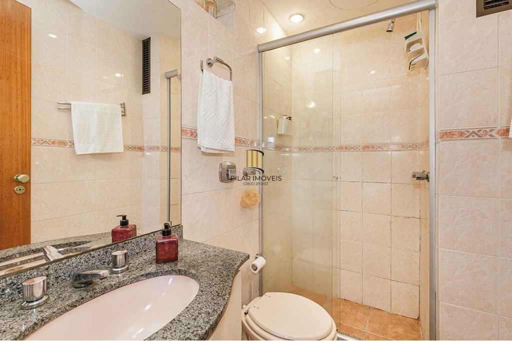 Apartamento 2 dormitórios no bairro Bom Fim
