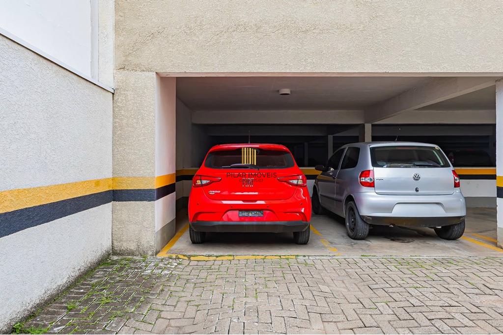 Apartamento 2 dormitórios no bairro Vila Ipiranga