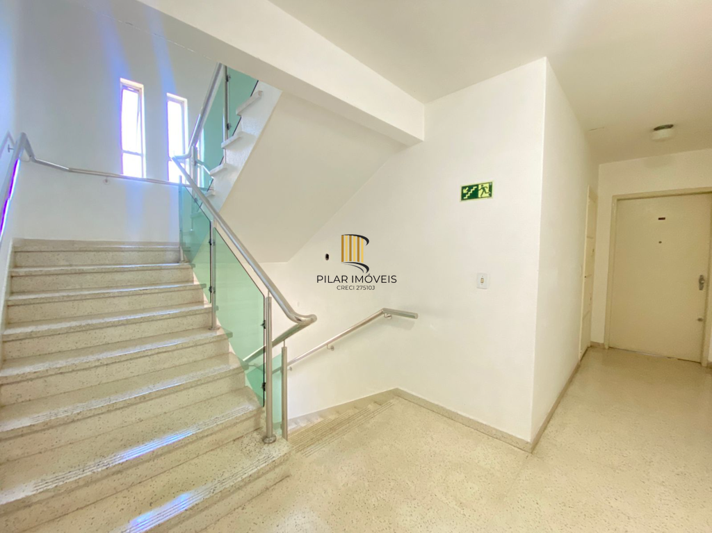 Apartamento 2 dormitórios no bairro Camaquã