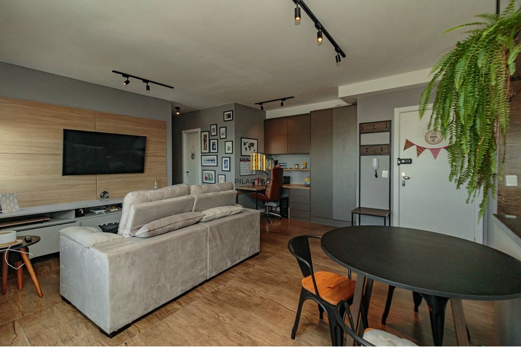 Apartamento 2 dormitórios no bairro Navegantes