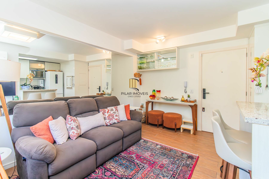 Apartamento 2 dormitórios no bairro Azenha