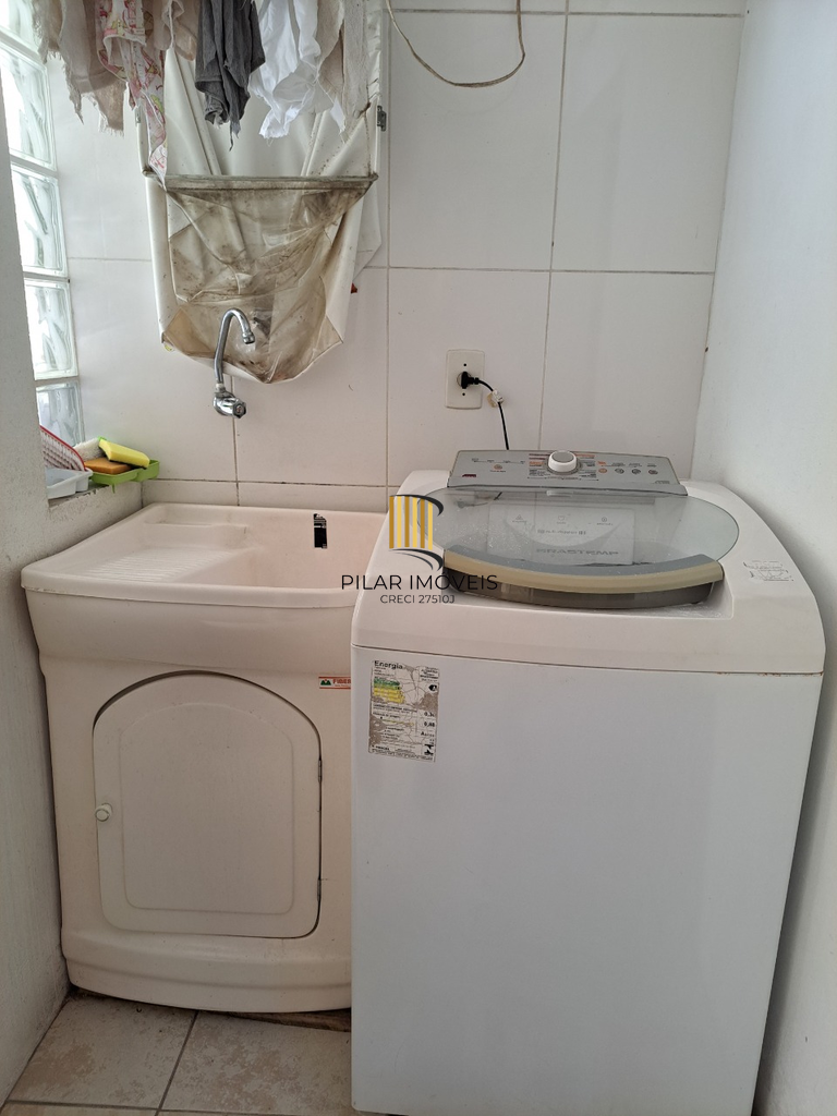 Casa 4 dormitórios no bairro Cristal