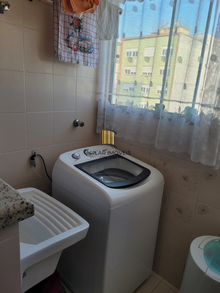 Apartamento 2 dormitórios no bairro Floresta
