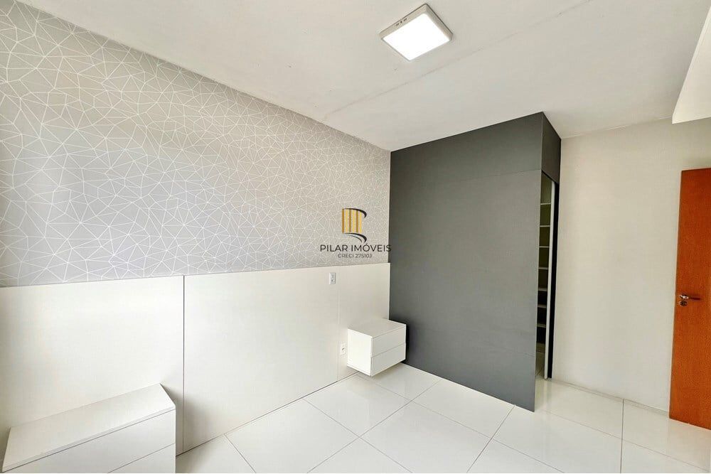 Apartamento 2 dormitórios no bairro Olaria