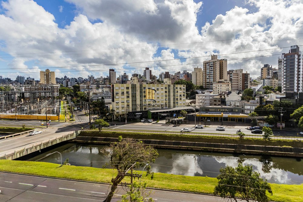 Apartamento 2 dormitórios no bairro Partenon