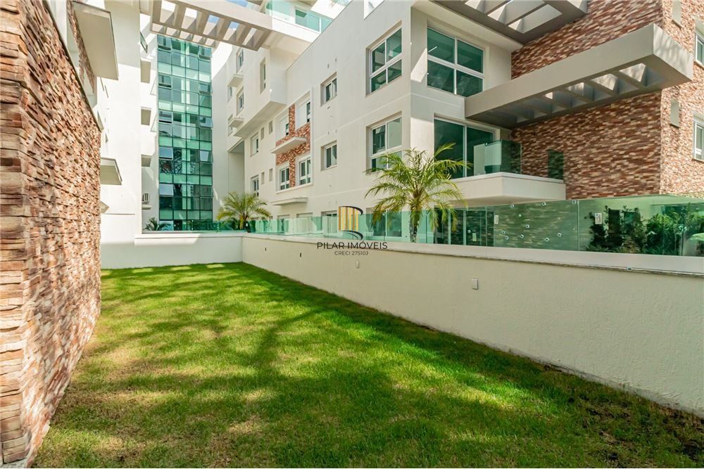 Apartamento 3 dormitórios no bairro Menino Deus