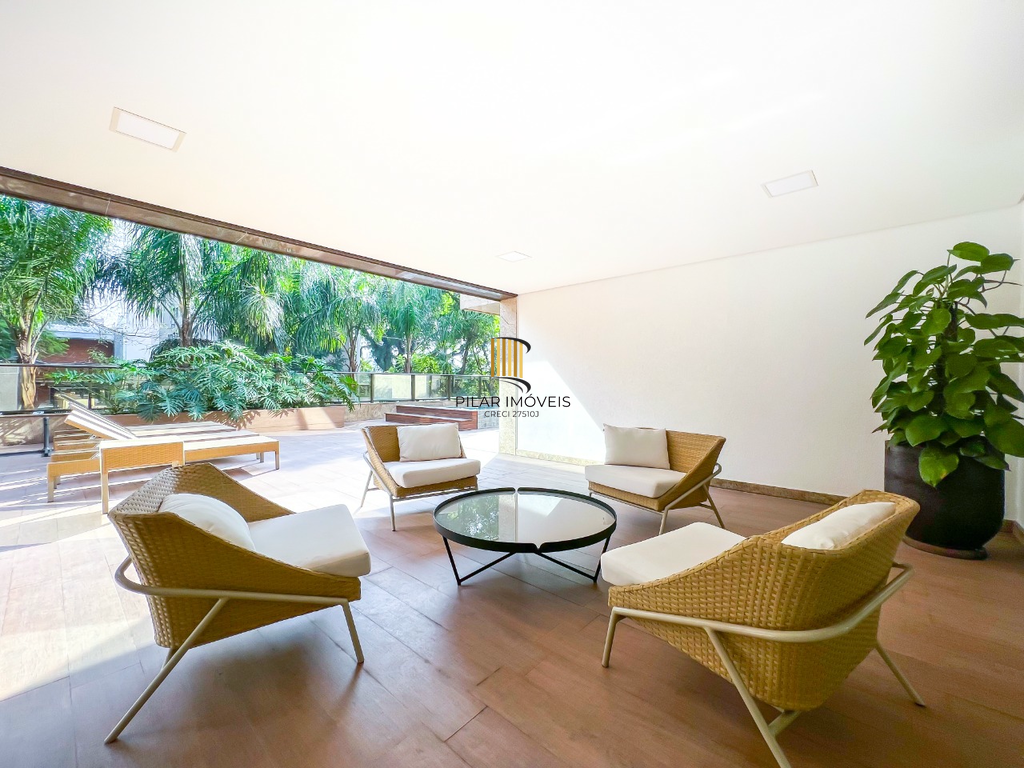 Apartamento 3 dormitórios no bairro Mont Serrat