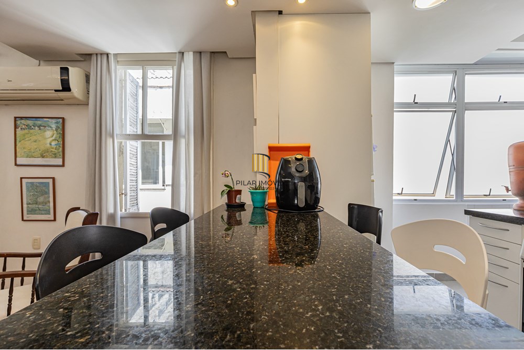 Apartamento 3 dormitórios no bairro Bom Fim