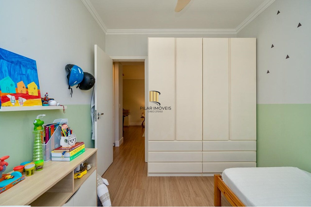 Apartamento 3 dormitórios no bairro Menino Deus