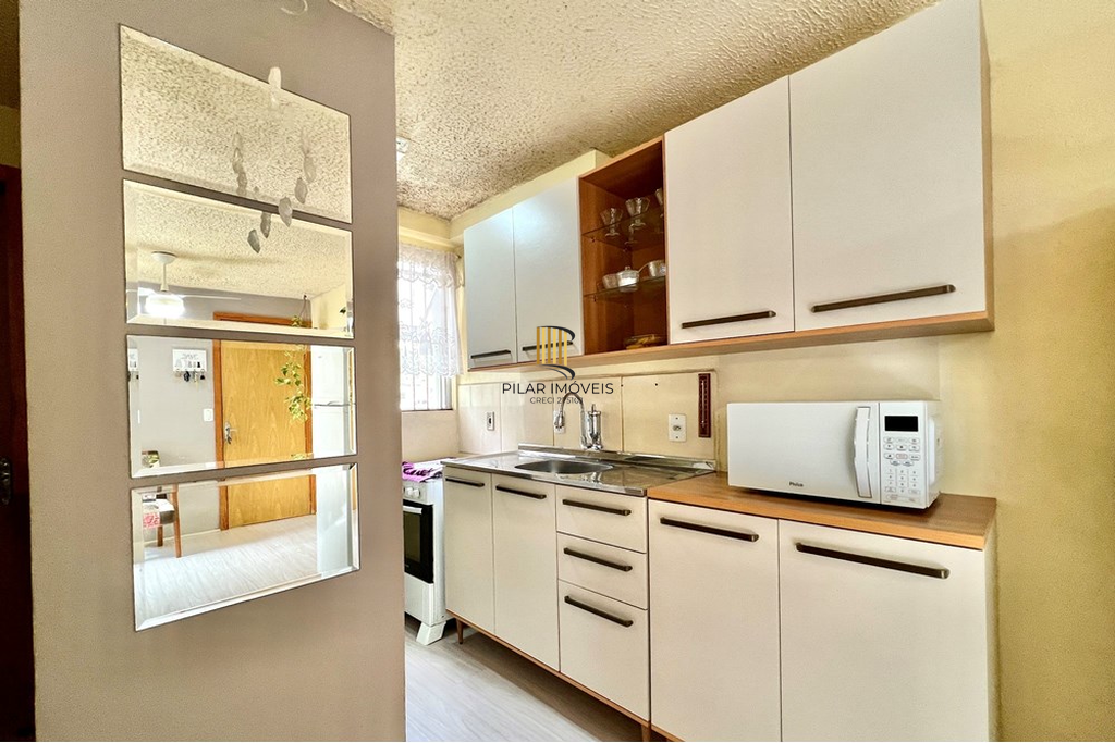 Apartamento 2 dormitórios no bairro Olaria