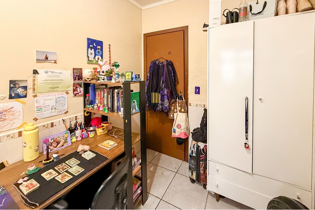 Casa 3 dormitórios no bairro Niterói