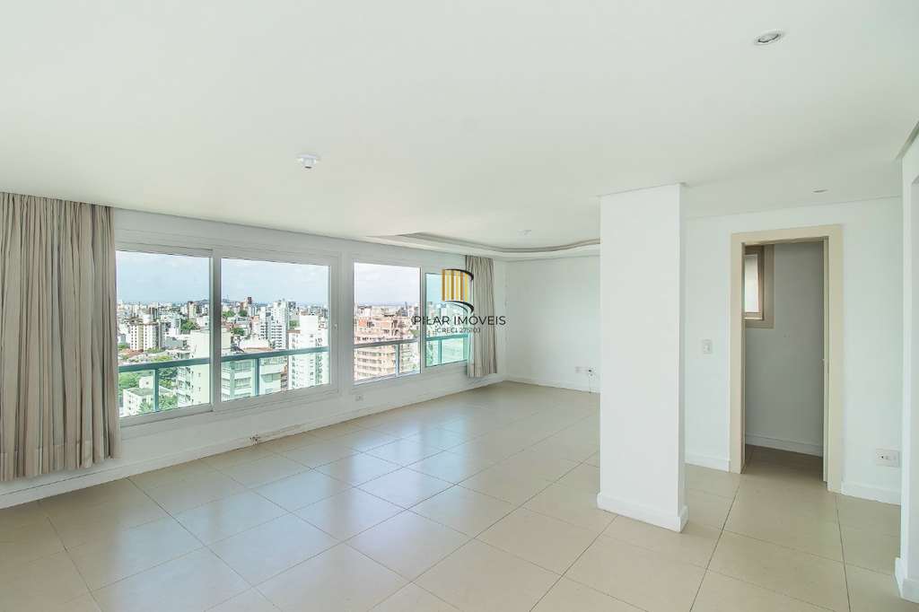 Apartamento 3 dormitórios no bairro Petrópolis