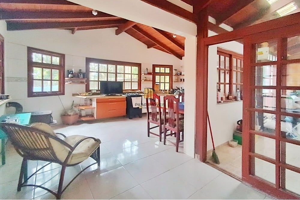 Casa de Condomínio 3 dormitórios no bairro São Lucas