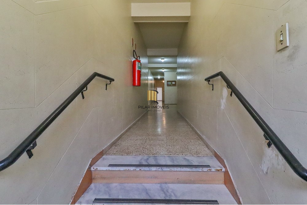 Apartamento 2 dormitórios no bairro Menino Deus